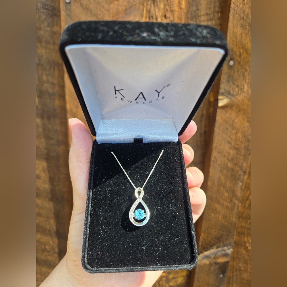 Kay Jewelers Infinity Necklace